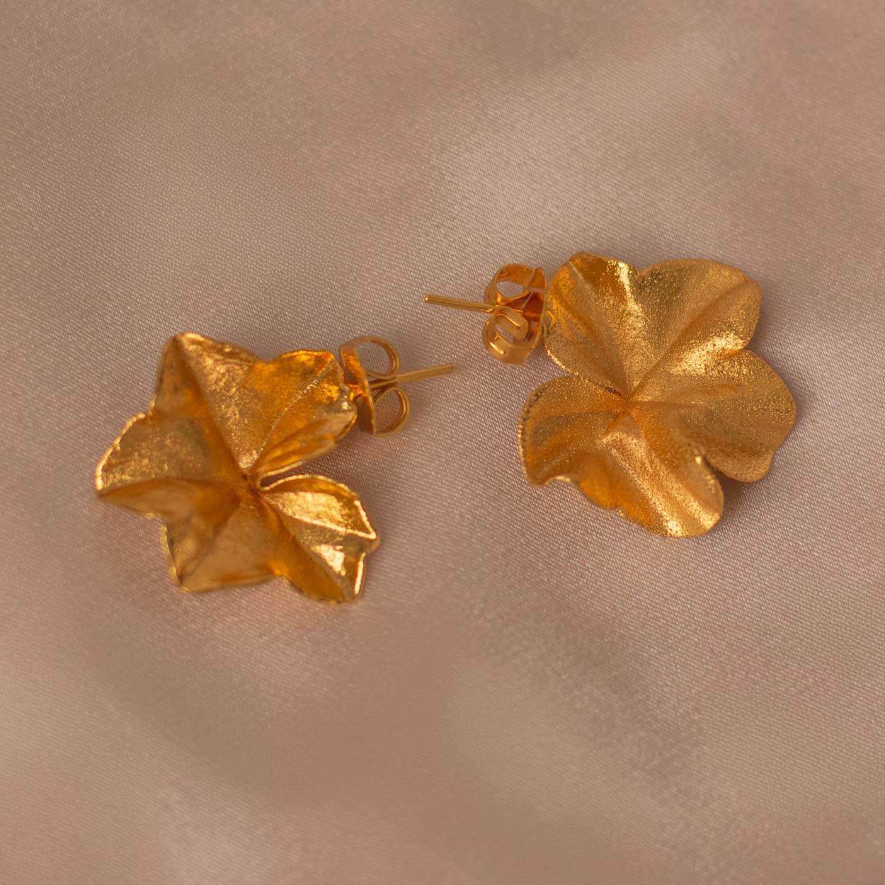 Aretes Candonga Hoja Hiedra