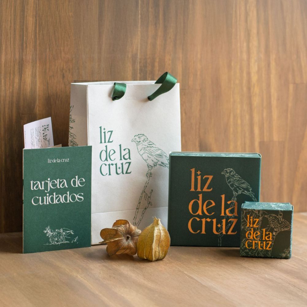 Broche Prendedor Orquidea Chocolate