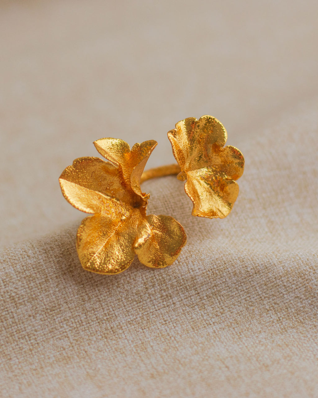 Anillo Dos Hojas Hiedra