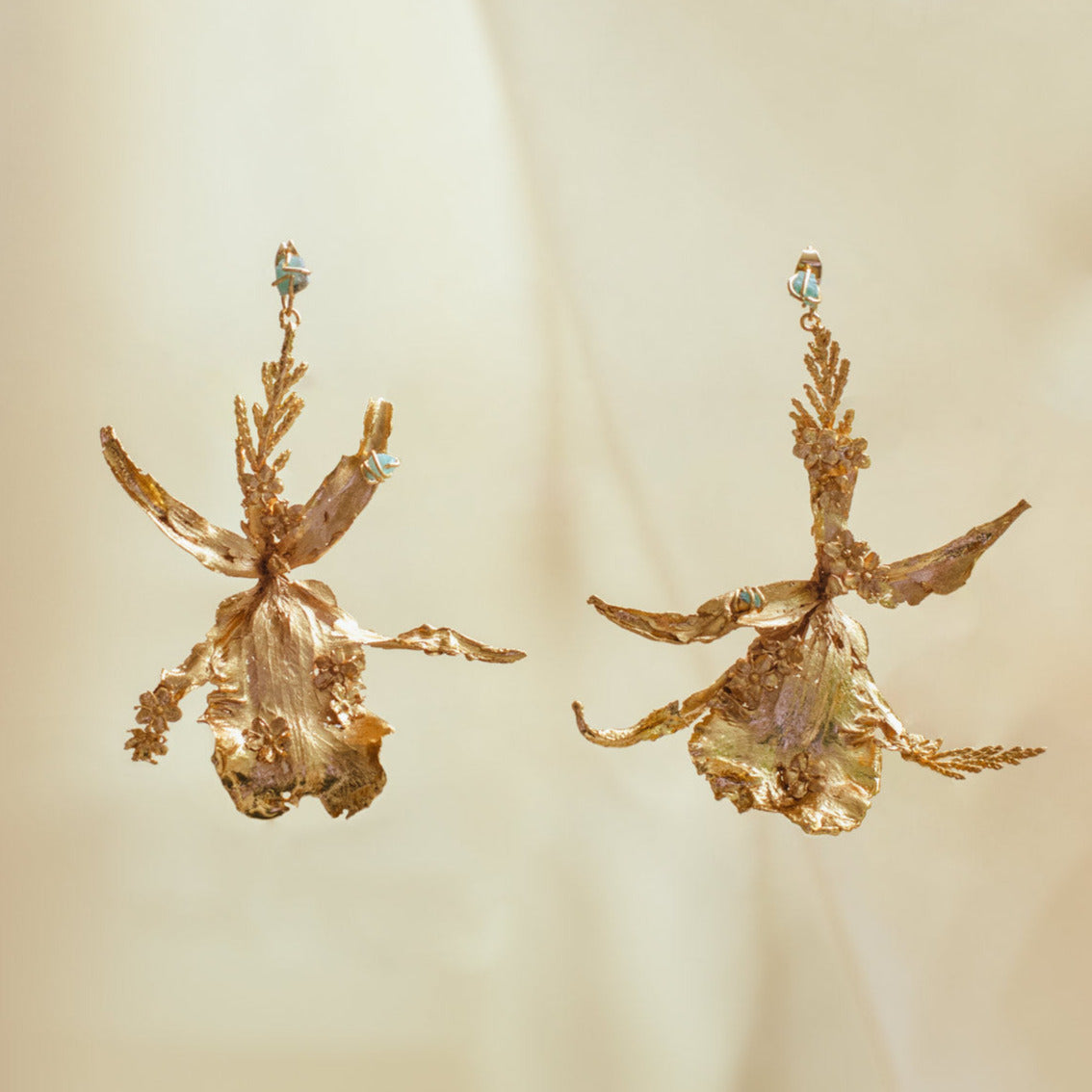 Aretes Orquidea Brassia Hoja Pino Sauco Esmeraldas