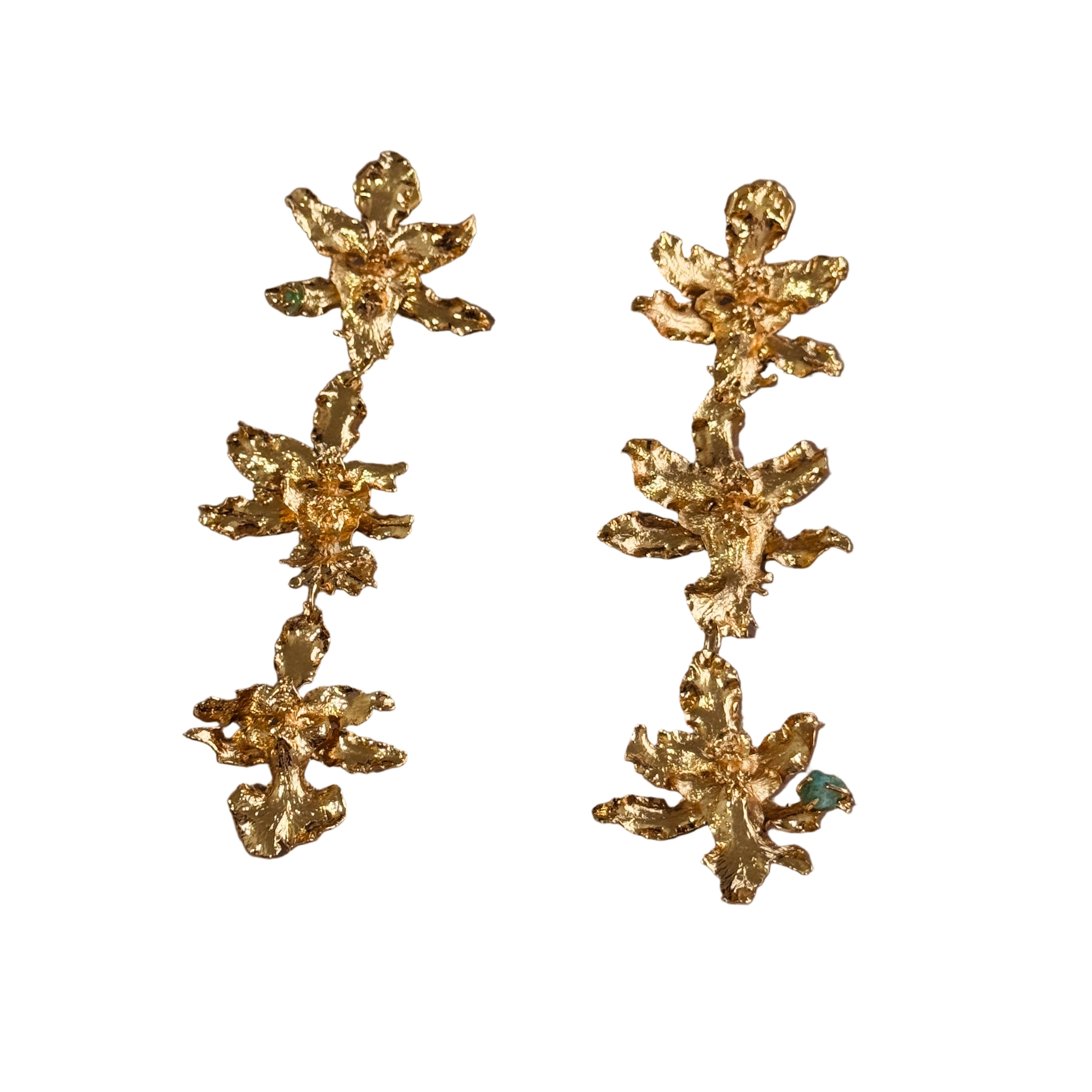 ARETES TRES ORQUIDEA CHOCOLATE ESMERALDA