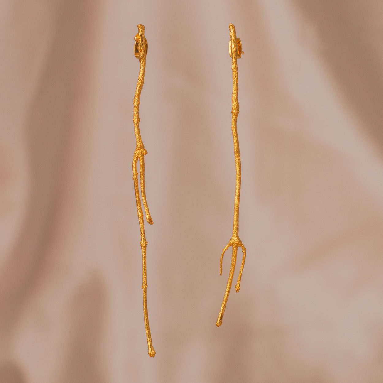 Aretes Largos Rama Pino
