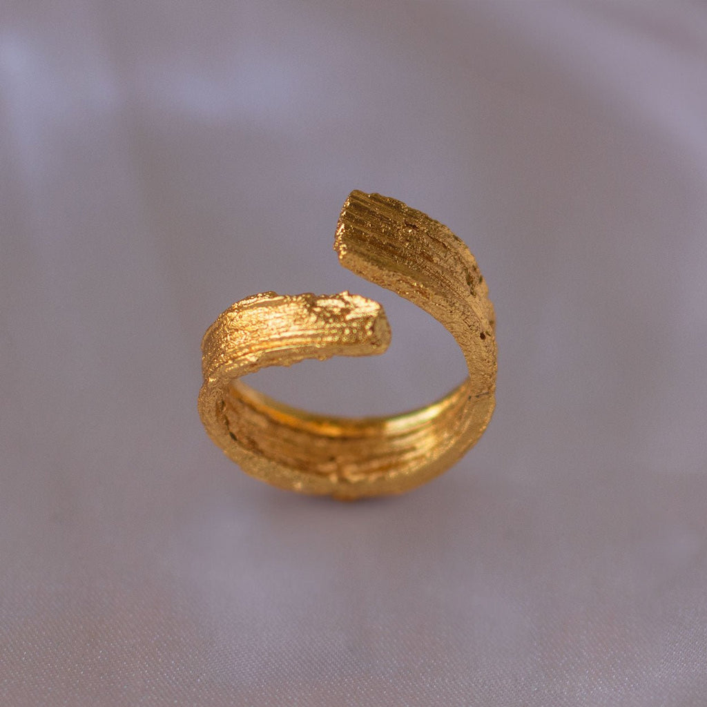 Anillo Corteza Palma - Joyería Botánica | Liz de la Cruz