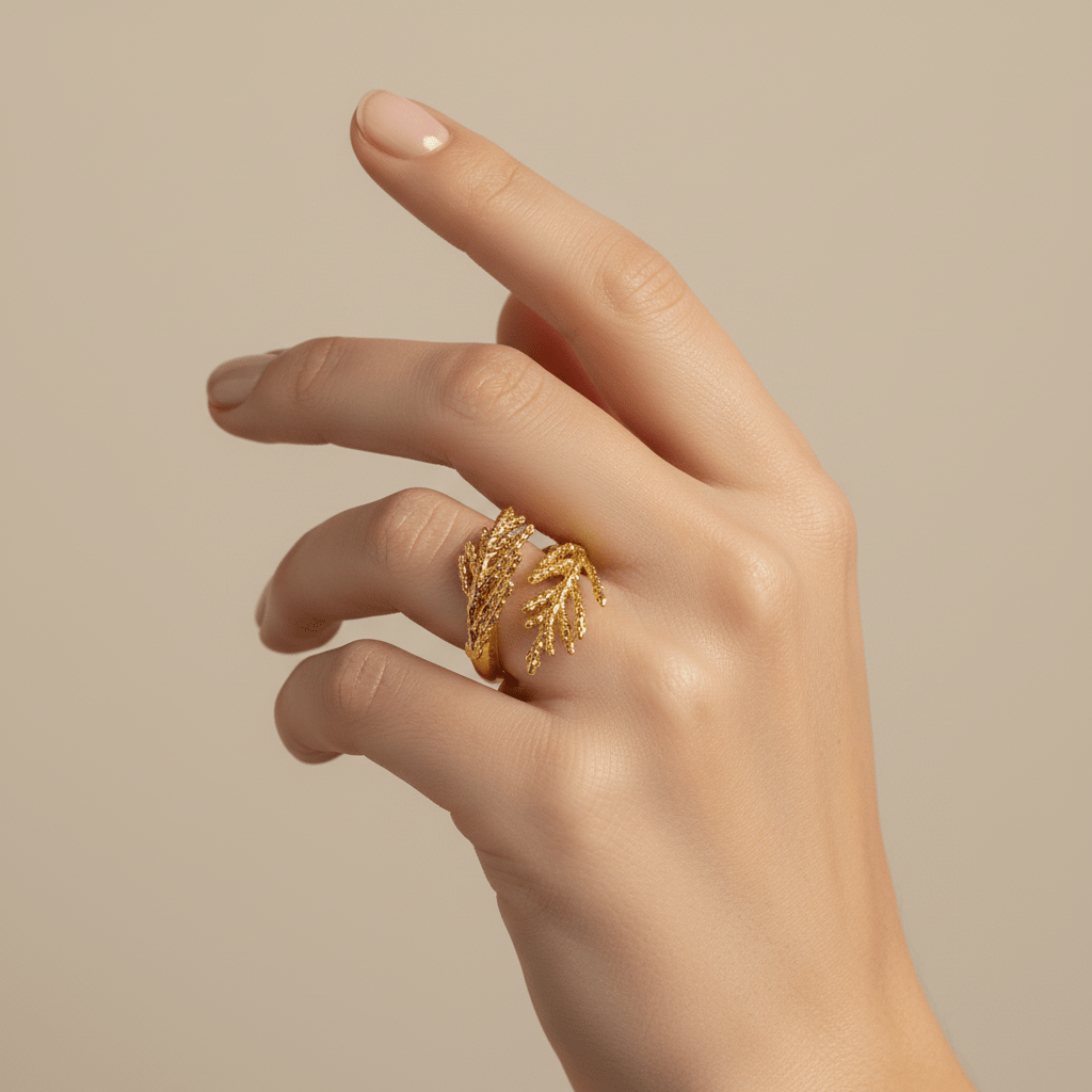 Anillo Mini Hoja Pino - Joyería Botánica | Liz de la Cruz