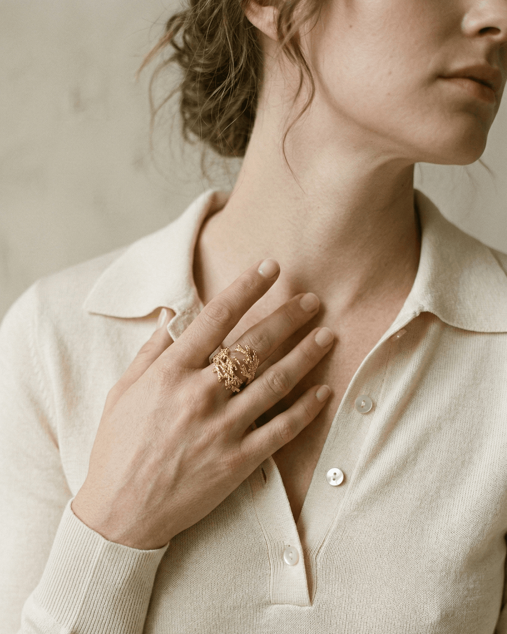 Anillo Mini Hoja Pino - Joyería Botánica | Liz de la Cruz