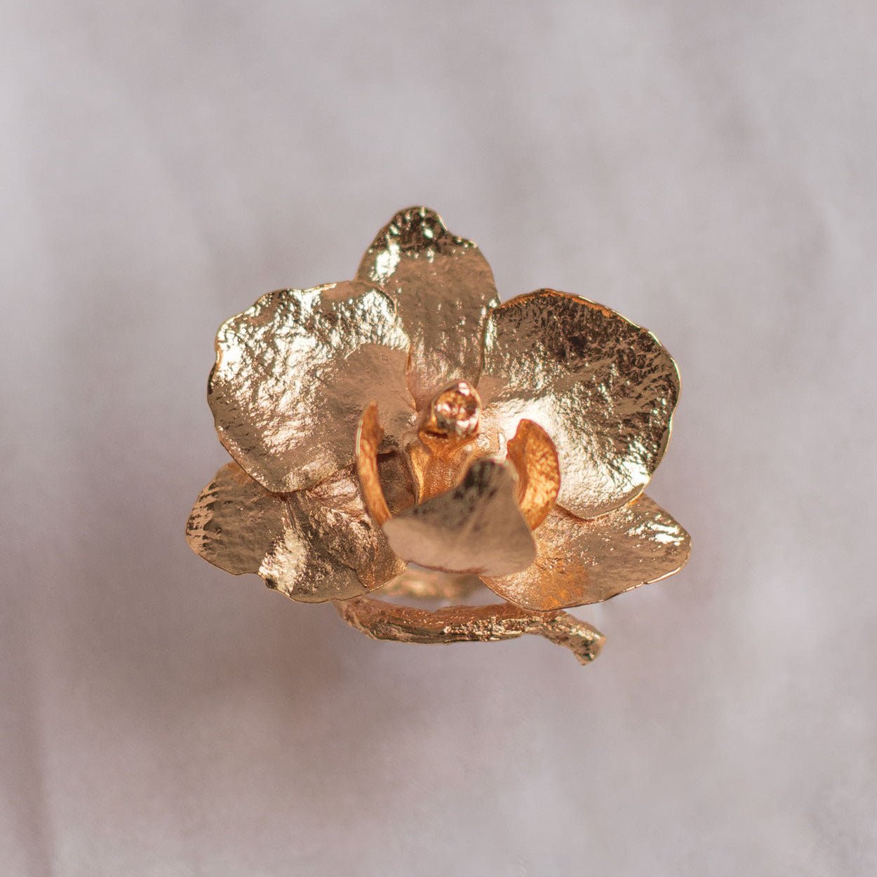 Anillo Orquidea Phalaenopsis Baby Ramita - Joyería Botánica | Liz de la Cruz