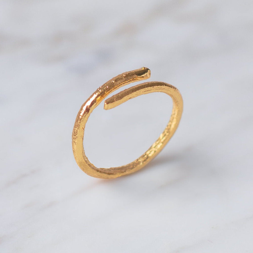 Anillo Ramita Anturio Abierto - Joyería Botánica | Liz de la Cruz