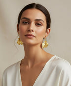 Aretes Candonga Orquidea Dama Danzante Esmeralda - Joyería Botánica | Liz de la Cruz