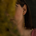 Aretes Largos Rama Pino - Joyería Botánica | Liz de la Cruz