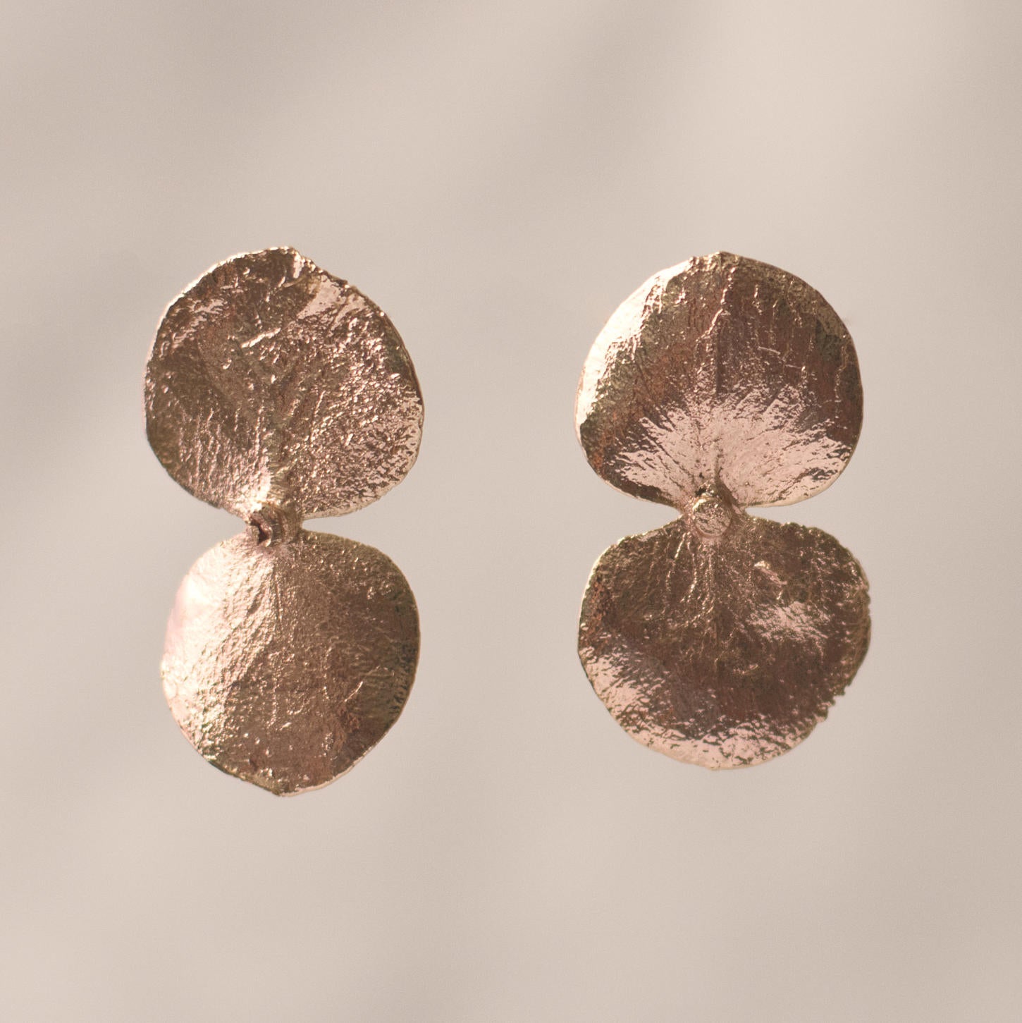 Aretes Topo Eucaliptos - Joyería Botánica | Liz de la Cruz