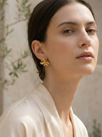 Aretes Topo Orquidea Epidendrum Capricornu - Joyería Botánica | Liz de la Cruz