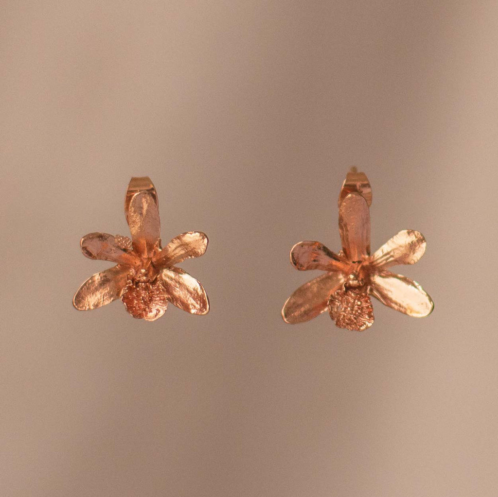Aretes Topo Orquidea Jirafita - Joyería Botánica | Liz de la Cruz