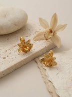 Aretes Topo Orquidea Maxilaria - Joyería Botánica | Liz de la Cruz