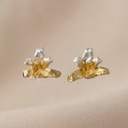 Aretes Topo Orquidea Maxilaria Plata Eco con Baño en Oro 24k - Joyería Botánica | Liz de la Cruz