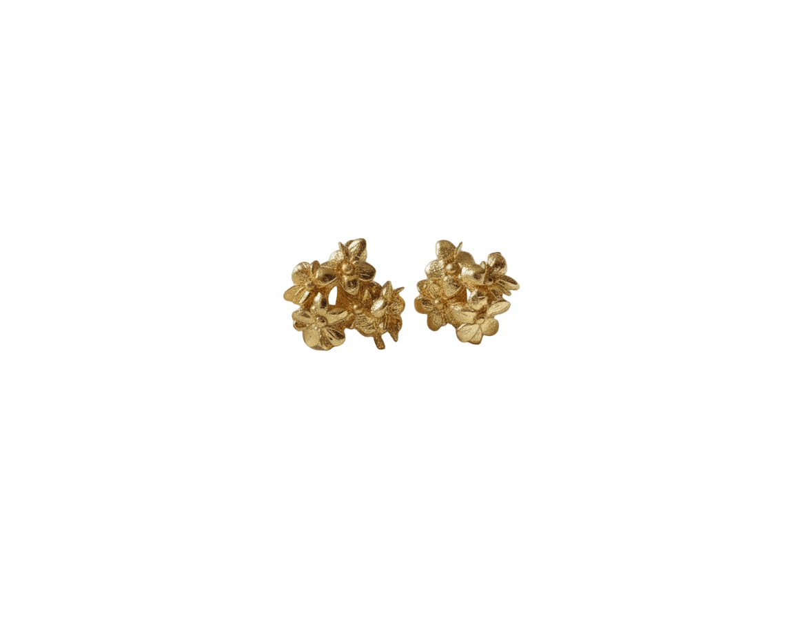 Aretes Topo Ramita Mini Flor Sauco Mediano - Joyería Botánica | Liz de la Cruz