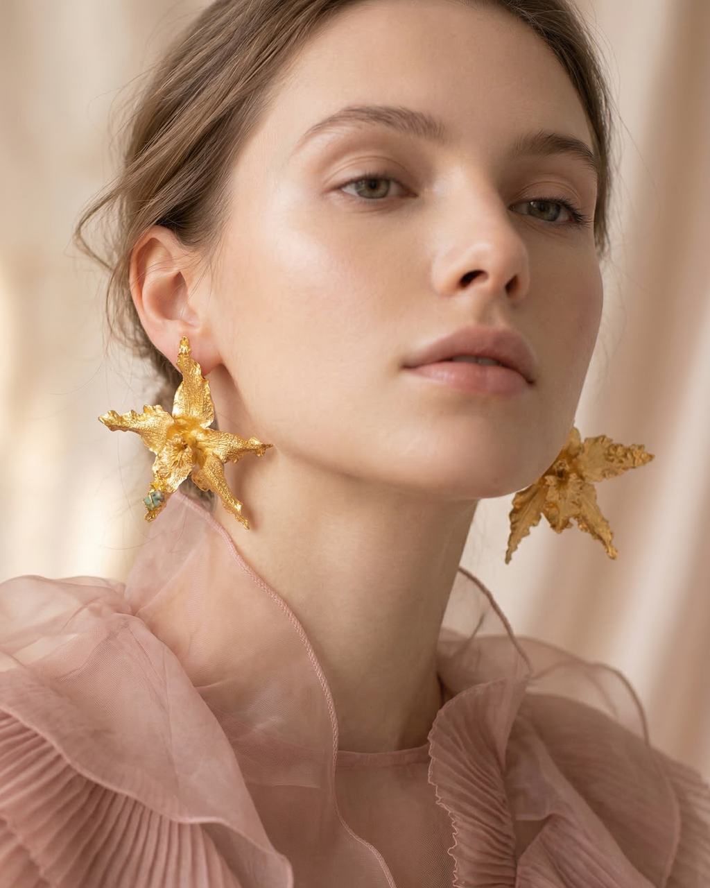 Aretes Topo Orquidea Crispum Sauco Esmeralda