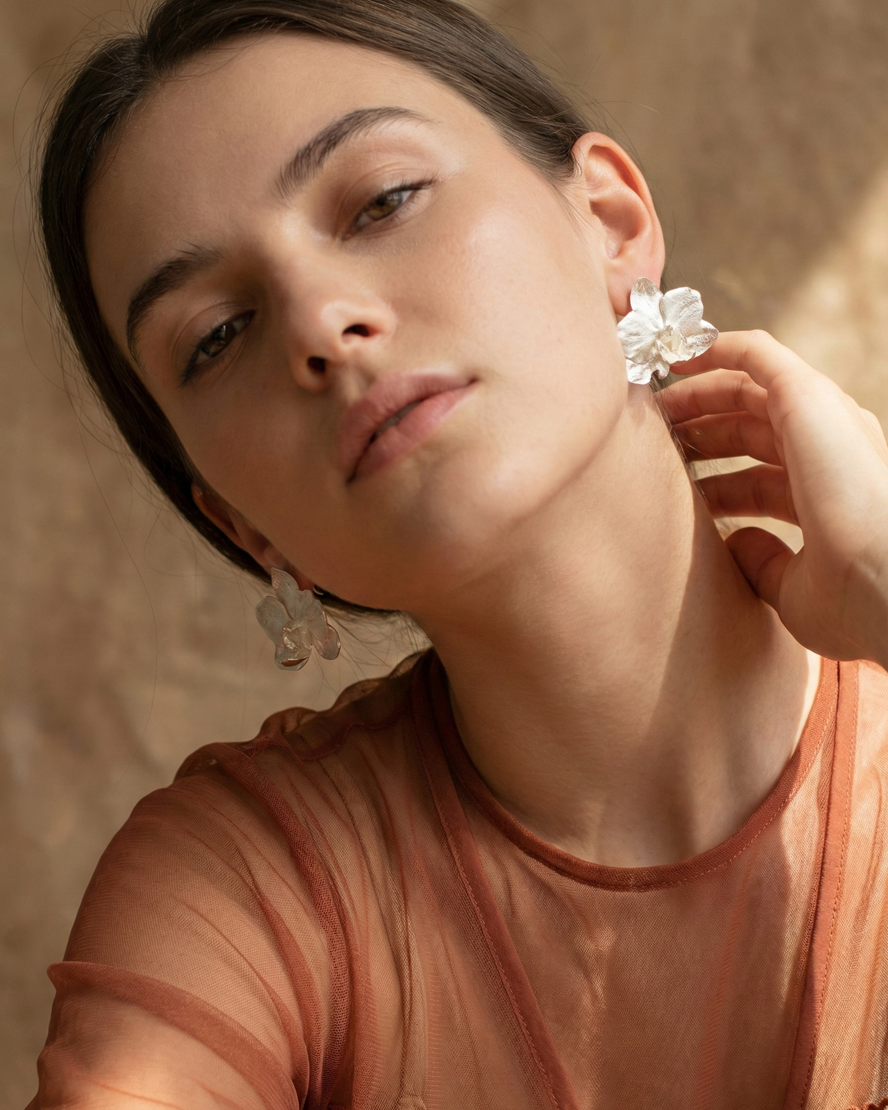 Aretes Topo Orquidea Phalaenopsis Baby Plata Eco