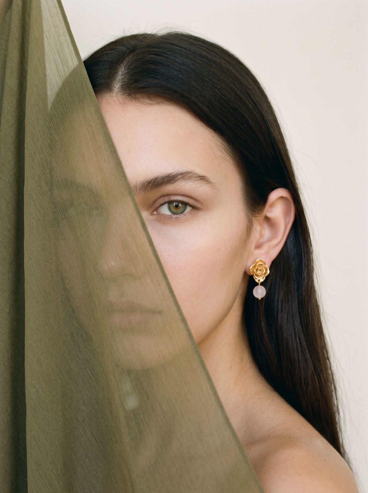 Aretes Topo Flor Suculenta Cuarzo