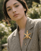 Broche Orquidea Brassia - Joyería Botánica | Liz de la Cruz