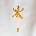 Broche Orquidea Cyrtochillum - Joyería Botánica | Liz de la Cruz