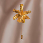Broche Orquidea Odontoglossum - Joyería Botánica | Liz de la Cruz