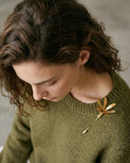 Broche Prendedor Flor Lirio Agapanto - Joyería Botánica | Liz de la Cruz