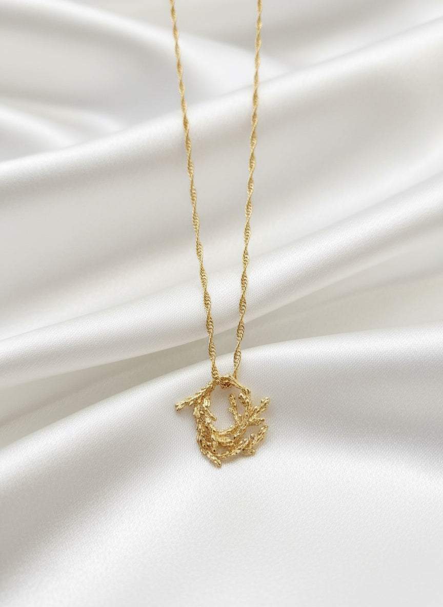 Gargatilla Hoja Pino Espiral