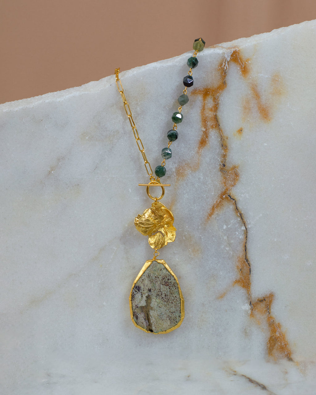 Collar Cuarzos Hortensia