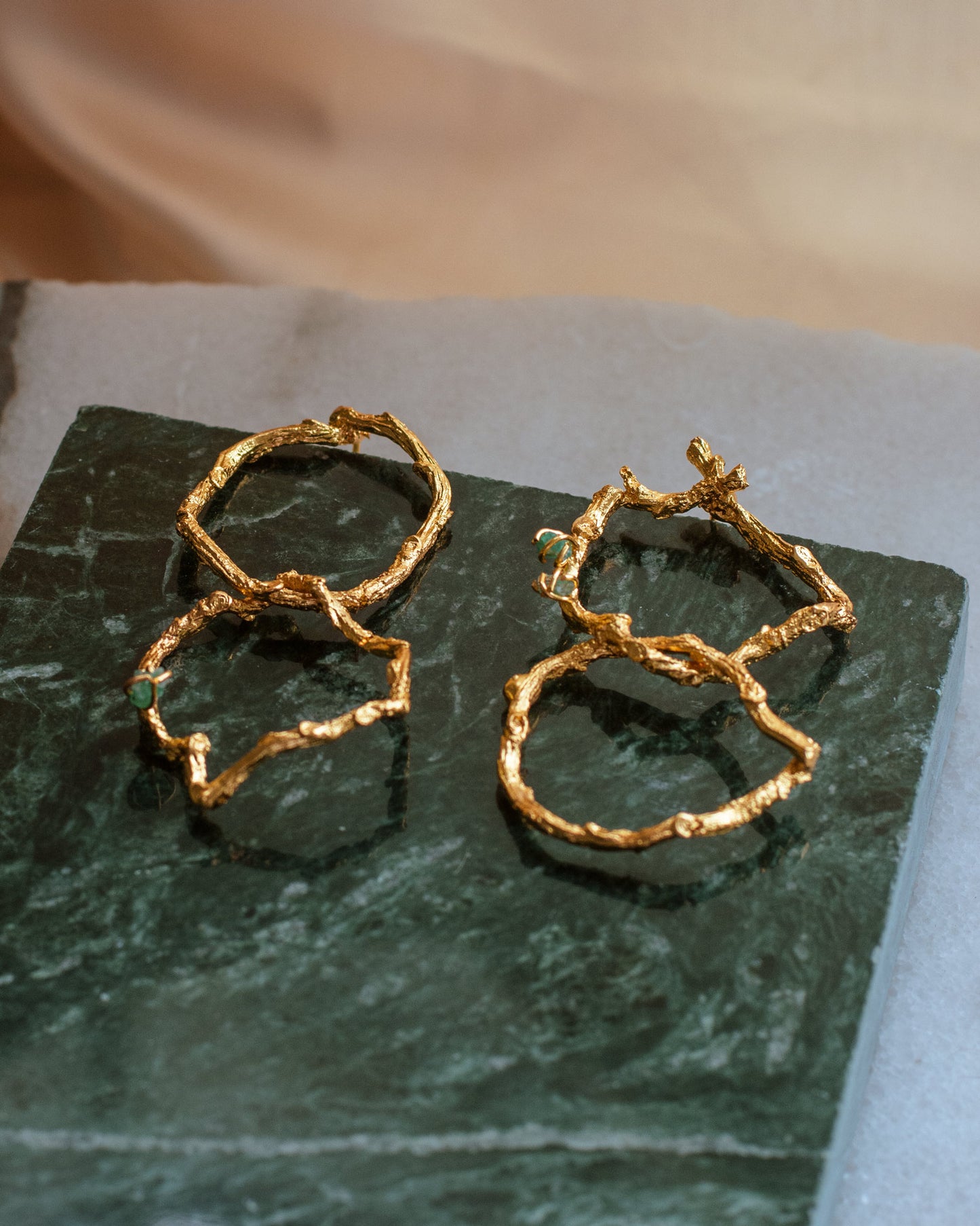 Aretes Doble Aro Ramita Palma Esmeraldas