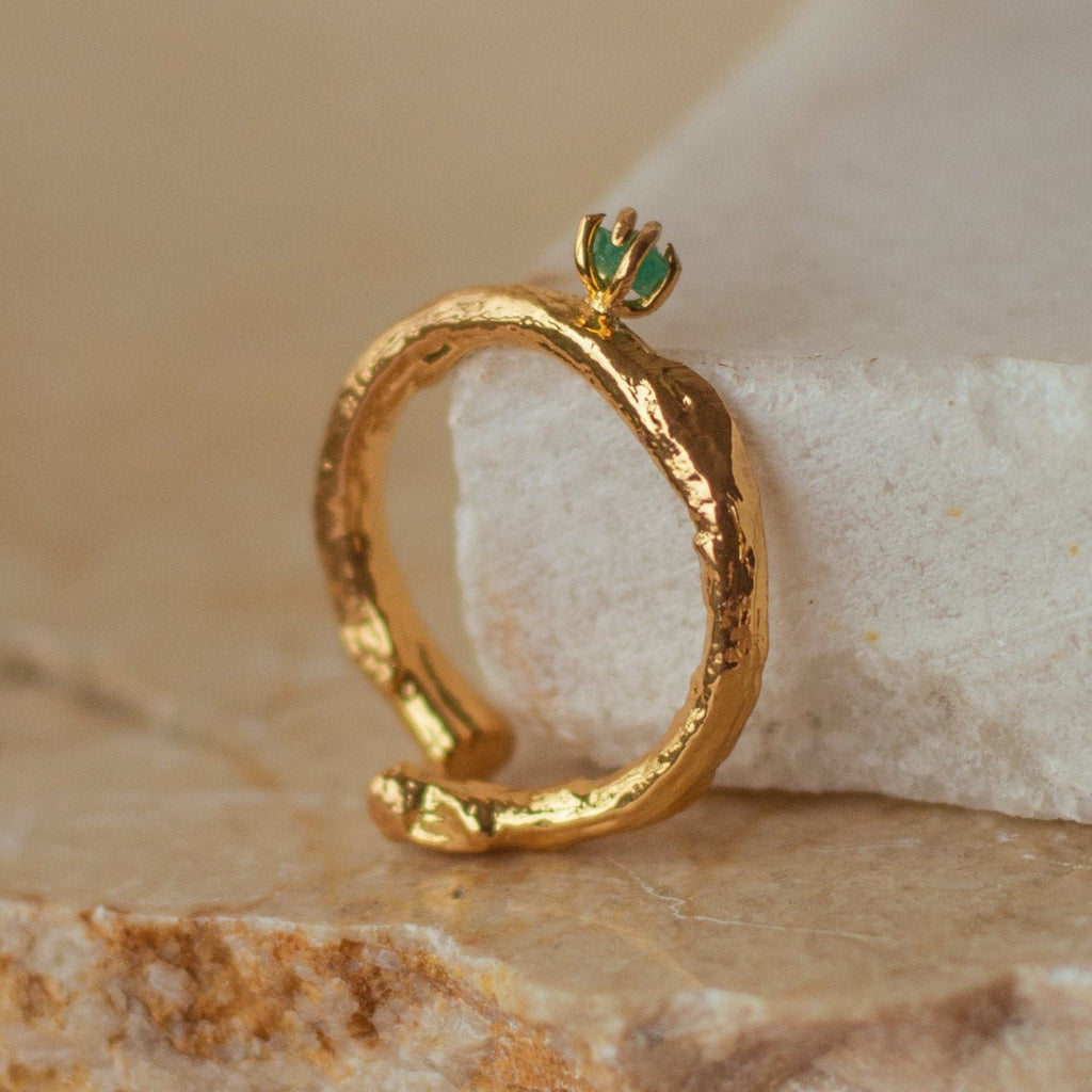 Anillo Ramita Esmeralda - Joyería Botánica | Liz de la Cruz
