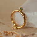 Anillo Ramita Esmeralda - Joyería Botánica | Liz de la Cruz