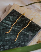 Aretes Large Ramita Palma Coco - Joyería Botánica | Liz de la Cruz